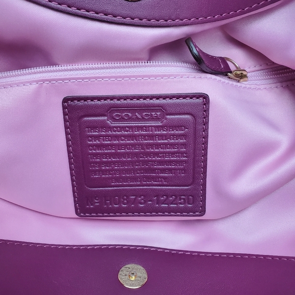 Coach Ergo Convertible Tote bag, style #12250 from 2008 Magenta Brass Hardware - Picture 11 of 17